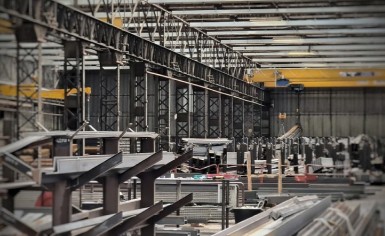 Fabricação de obras em estrutura